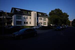 Renoviertes Schmuckstück in Golzheim (Provionsfrei), + Garage & Stellplatz möglich – 40474 Düsseldorf – Vorschaubild 9
