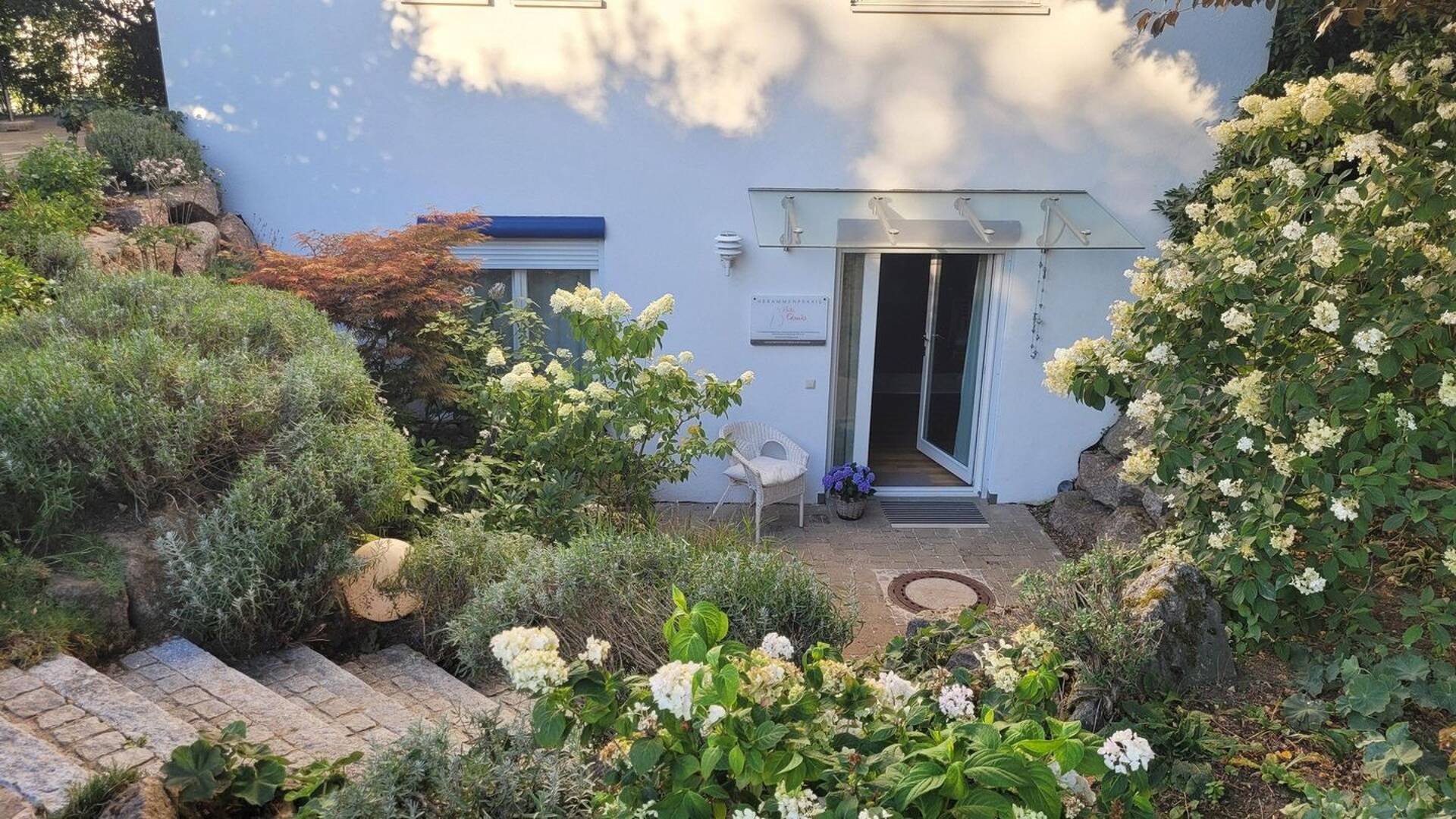 Haus in 79798 Jestetten mit 223,22 m² kaufen