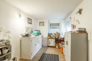 Einfamilienhaus in Stuttgart-Ost: Gewölbekeller, überdachte Terrasse und 2 Bäder – 70186 Stuttgart – Vorschaubild 8