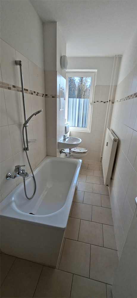Kleine 2-Raumwohnung mit Balkon! – Neustrelitz – Vorschaubild 4