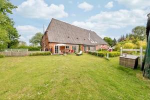 Großzügiges Bauernhaus bei Badendorf mit vielseitigen Nutzungsmöglichkeiten – 23556 Lübeck – Vorschaubild 3