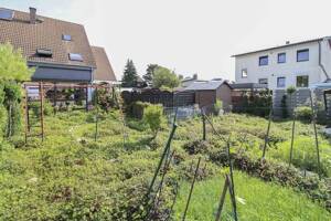Familienglück in Berlin-Buckow - Großzügiges Reihenmittelhaus mit Terrasse, Garten und Stellplatz – 12351 Berlin – Vorschaubild 7