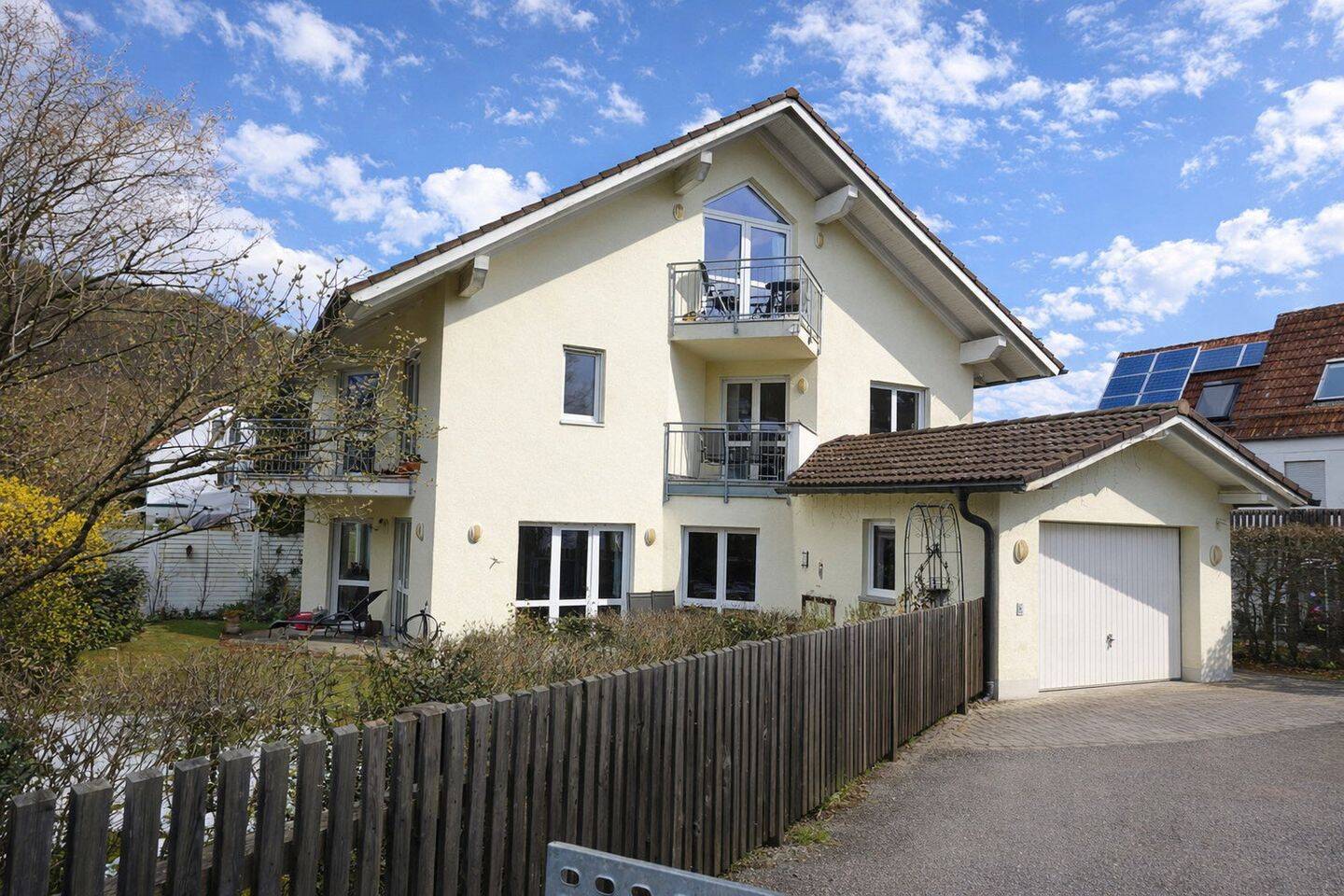 * OHNE PROVISION * Gepflegte DHH mit 5 Zimmern in Starnberg – Starnberg – Bild 1 von 9