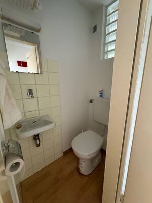 Helle 3-Zimmer-Wohnung mit schönem Ausblick in Stuttgart-Obertürkheim – 70329 Stuttgart – Vorschaubild 9