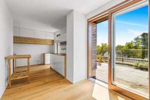 **ALT**QQI: Erbbaurecht // Familien-Stadthaus mit drei Dachterrassen