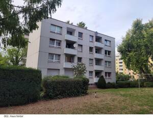 Eine exklusive, gepflegte 4,5-Zimmer-Wohnung mit Loggia und viel Extra in Frankfurt am Main – 60599 Frankfurt am Main – Vorschaubild 2