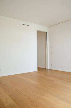Erstbezug! Lichtdurchflutete, urbane Wohnung mit Blick zum Westfield Shoppingcenter im Eleven Decks – 20457 Hamburg – Vorschaubild 6