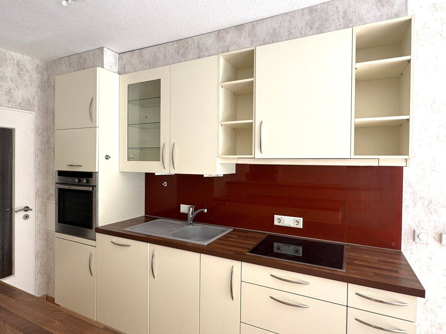 Großzügige 2-Zimmer-Wohnung mit Kamin, Süd-Loggia und Gartenzugang – Hamburg – Vorschaubild 6