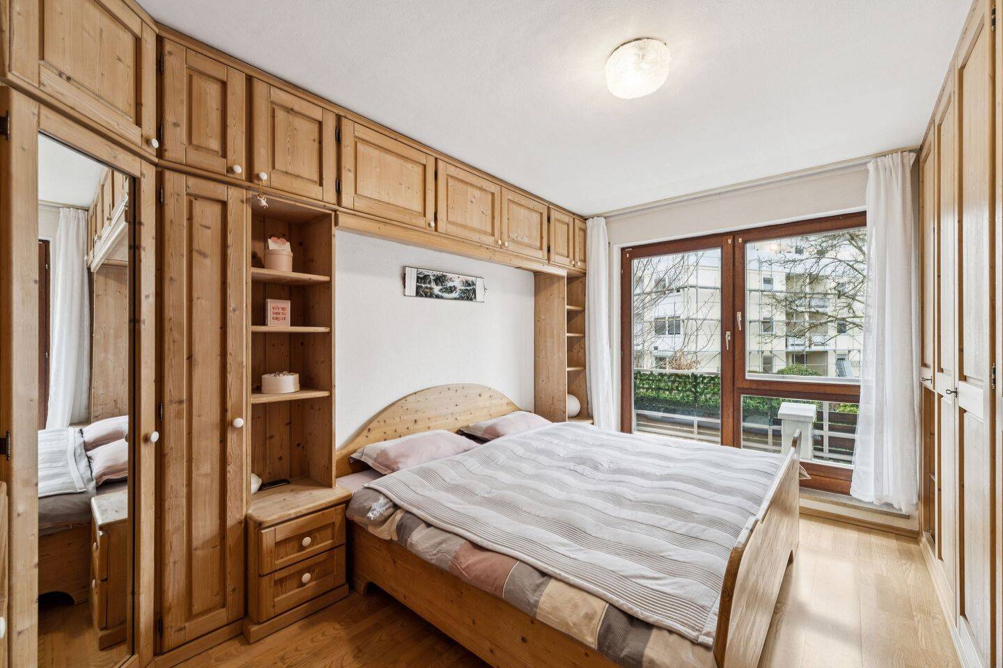 Charmante 2,5-Zimmer-Wohnung mit Potenzial in Solln – München – Vorschaubild 6