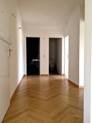 Neu renoviertes Penthouse mit umlaufender Dachterrasse