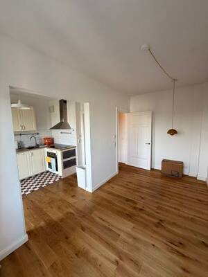 Top Lage und Lichtdurchflutet - 2 Zi.-Whg. in Ottensen – 22765 Hamburg – Vorschaubild 5