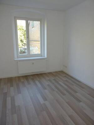 Moderne 4,5 Zimmer Wohnung mit Wohnküche – 6118 Halle (Saale) – Vorschaubild 9