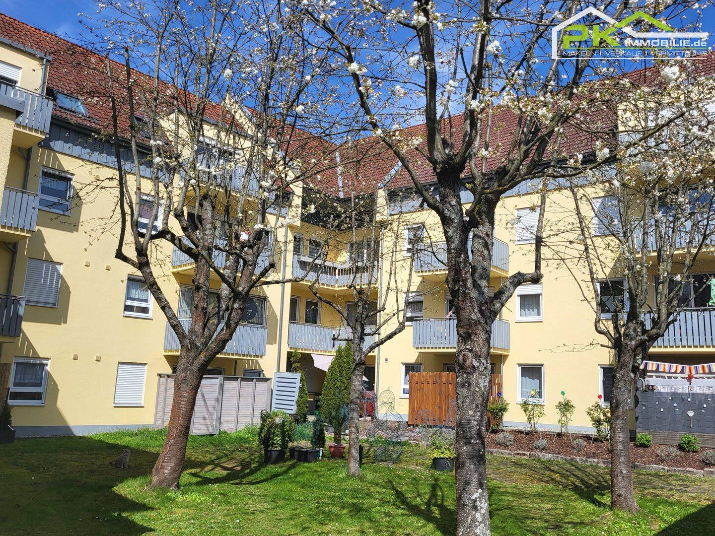Solide Kapitalanlage: Vermietete 1-Zimmer-Wohnung + Stellplatz mit Potenzial