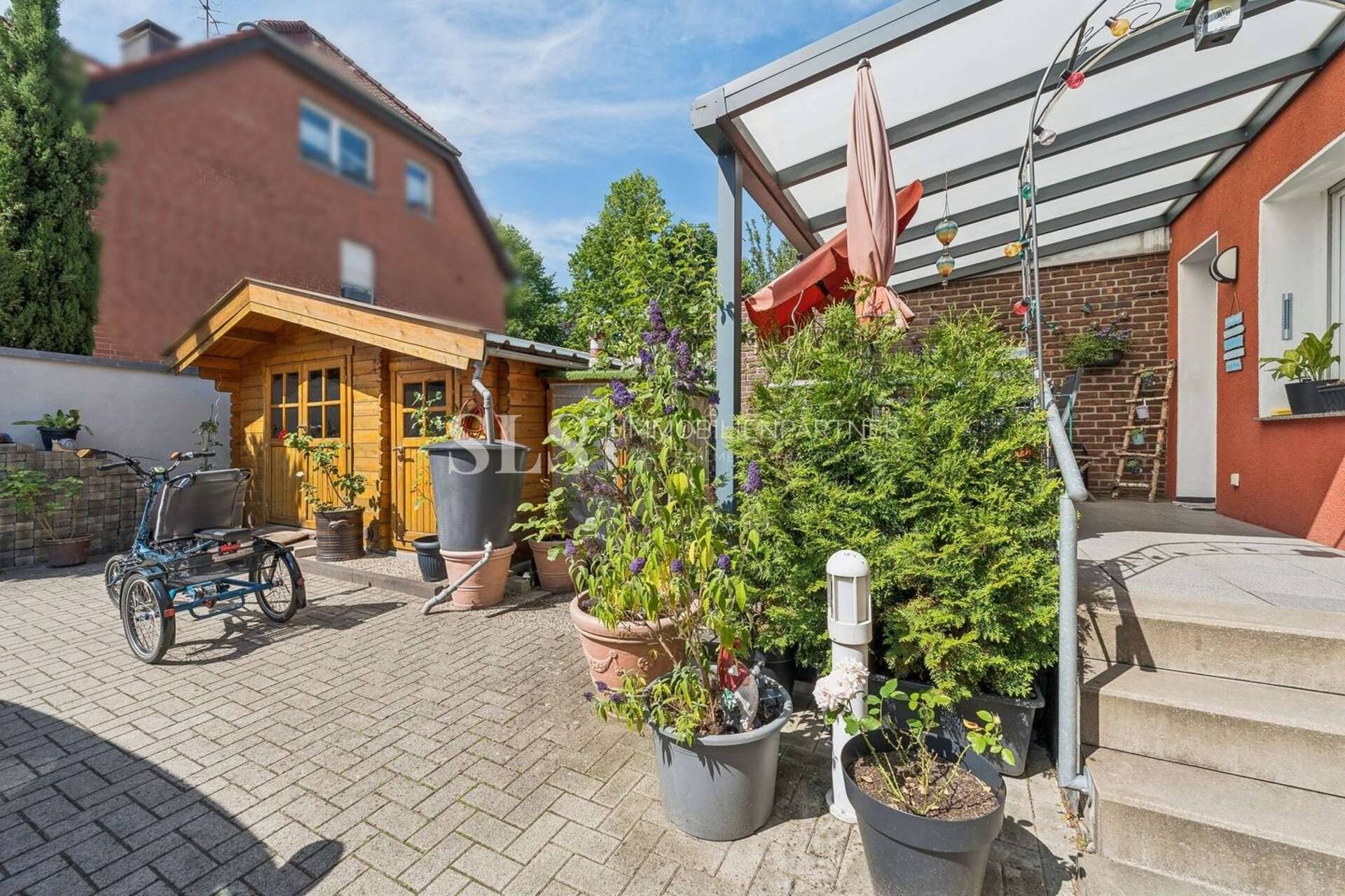 Mehrfamilienhaus in 46282 Dorsten mit 166,7 m² kaufen