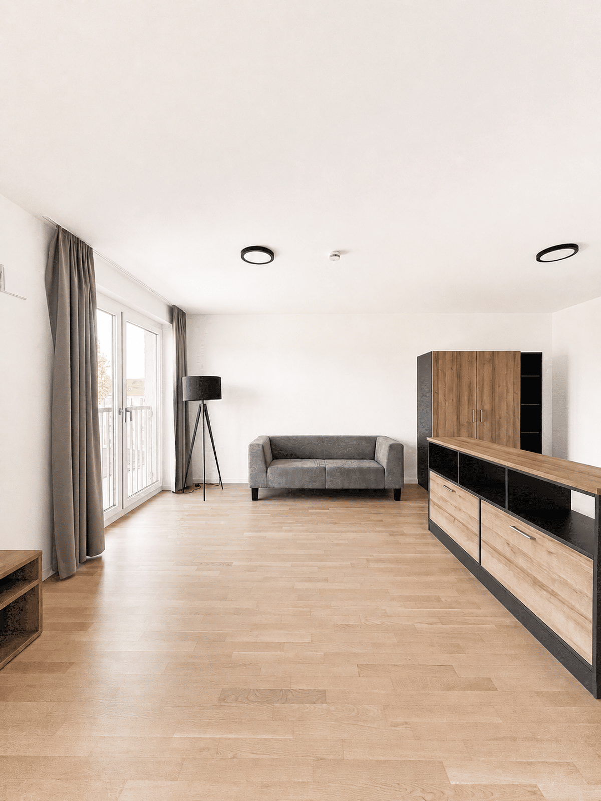 Großzügig möbliertes 2-Zimmer-Apartment in Potsdam - Einheit im 1. Obergeschoss – 14467 Potsdam – Bild 1 von 9