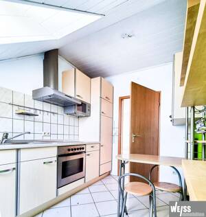 3-Zimmer Dachgeschoss Wohnung in Versbach -ohne Balkon- – 97078 Würzburg – Vorschaubild 5