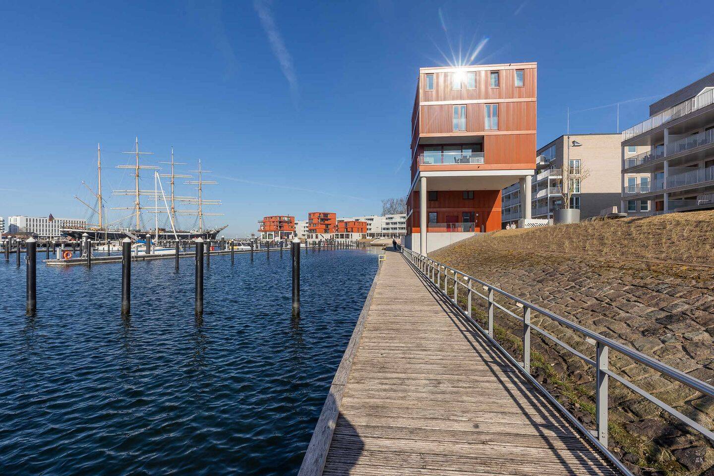 Ostseefeeling pur - Kamin, Sauna & Meerblick! Traumhafte Ferienwohnung am Yachthafen Priwall – Lübeck – Vorschaubild 9