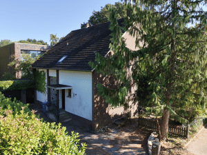 Solides Einfamilienhaus in ruhiger Wohnlage mit Potenzial – 26125 Oldenburg – Vorschaubild 2
