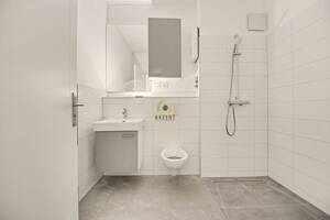 Erstbezug - Stilvolle 1,5-Zimmer-Neubauwohnung mit Balkon, EBK & Möblierung - Direkt am S-Bahnhof – 12279 Berlin – Vorschaubild 7