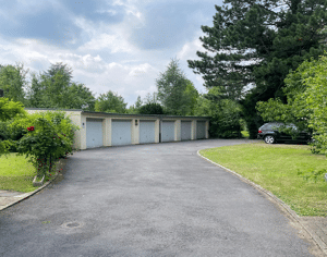 Solides MFH mit 6 Garagen! – 45276 Essen – Vorschaubild 3