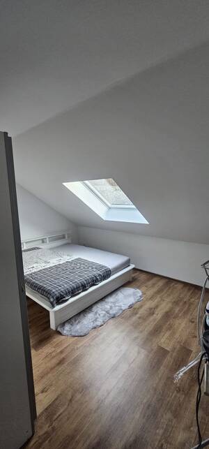 2 Zimmer Wohnung (Dachgeschoss) – 34508 Willingen (Upland) – Vorschaubild 2