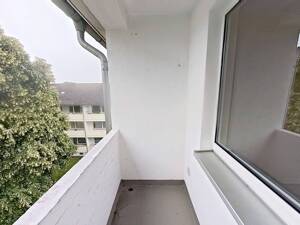 Ihr neues Zuhause: Gemütliche 3-Zimmer-Wohnung mit BALKON und viel Komfort – 33104 Paderborn – Vorschaubild 2