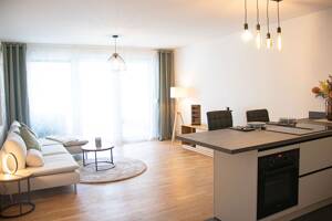 IDEAL FÜR PAARE UND FAMILIEN - GROßZÜGIG GESCHNITTENE 3-ZIMMER NEUBAUWOHNUNG MIT BALKON - ERSTBEZUG – 90763 Fürth – Vorschaubild 7