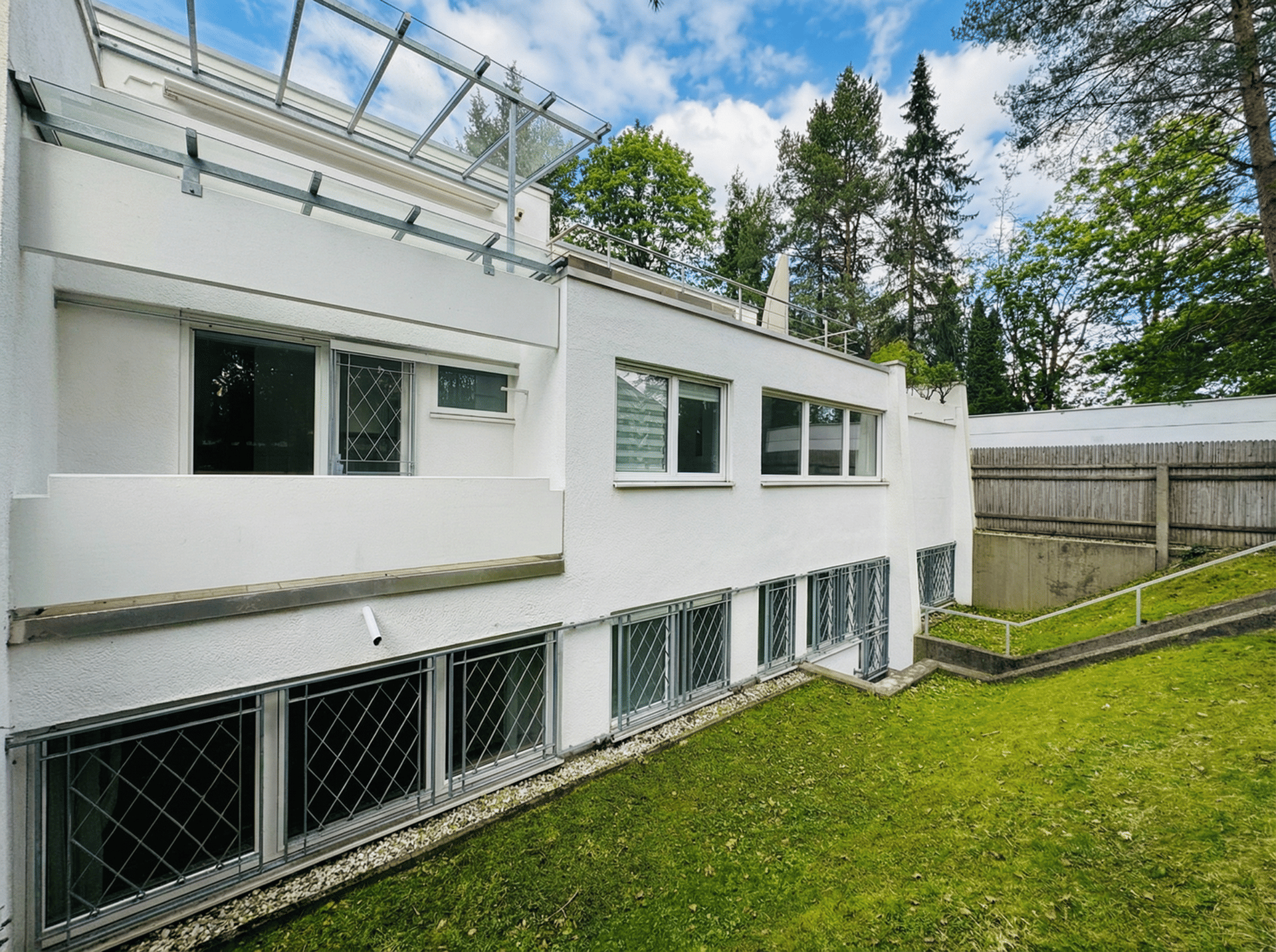 Rohdachboden in 82031 Grünwald mit 190 m² kaufen