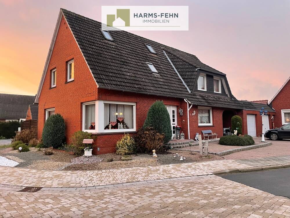 *** Großes Zwei-Parteien-Haus mit Wintergarten u. Kaminzimmer - Nähe Zentrum Papenburg/ Untenende *** Sehr gepflegt, viele Nebenräume zzgl. Garage – Papenburg – Bild 1 von 9
