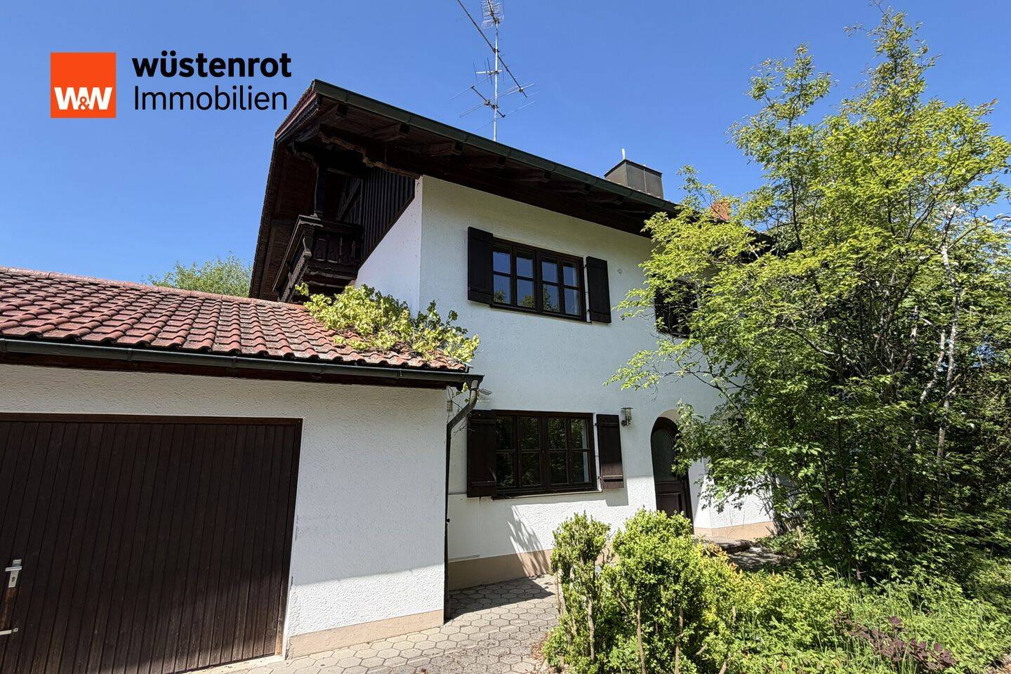 Sonnige Doppelhaushälfte mit Einliegerwohnung in Grafing-Bahnhof – Grafing – Bild 1 von 9