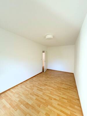 Immobilien Schneider - München-Lehel - Attraktive 3 Zimmer-Wohnung in zentraler Lage – 80538 München – Vorschaubild 5