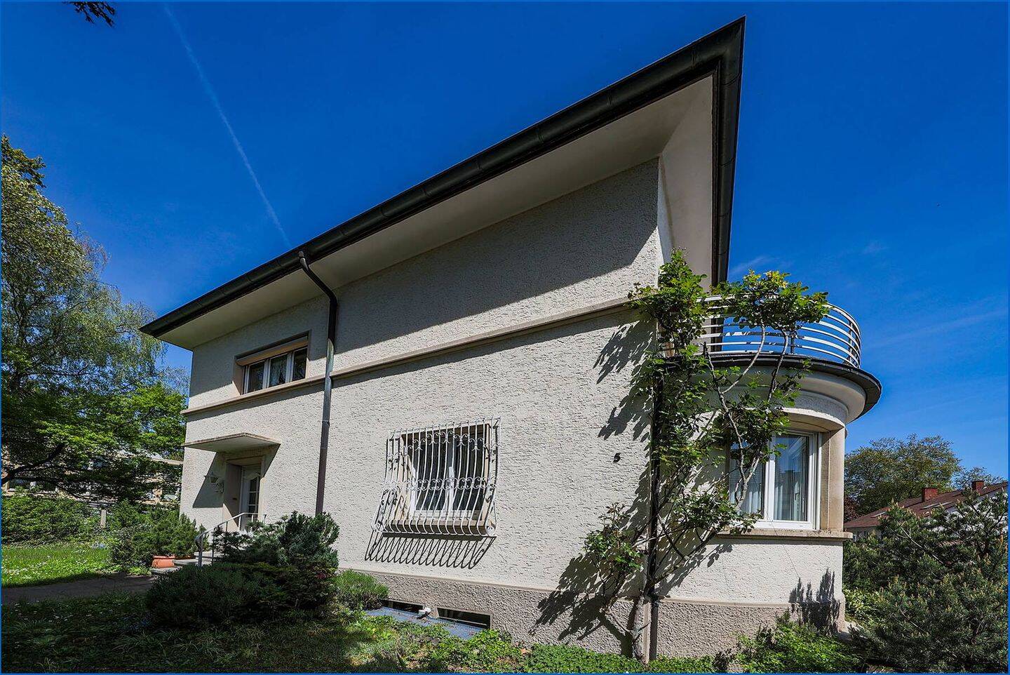 Schöne, großzügige Einfamilienvilla in bester Lage in Singen! – Singen (Hohentwiel) – Vorschaubild 6