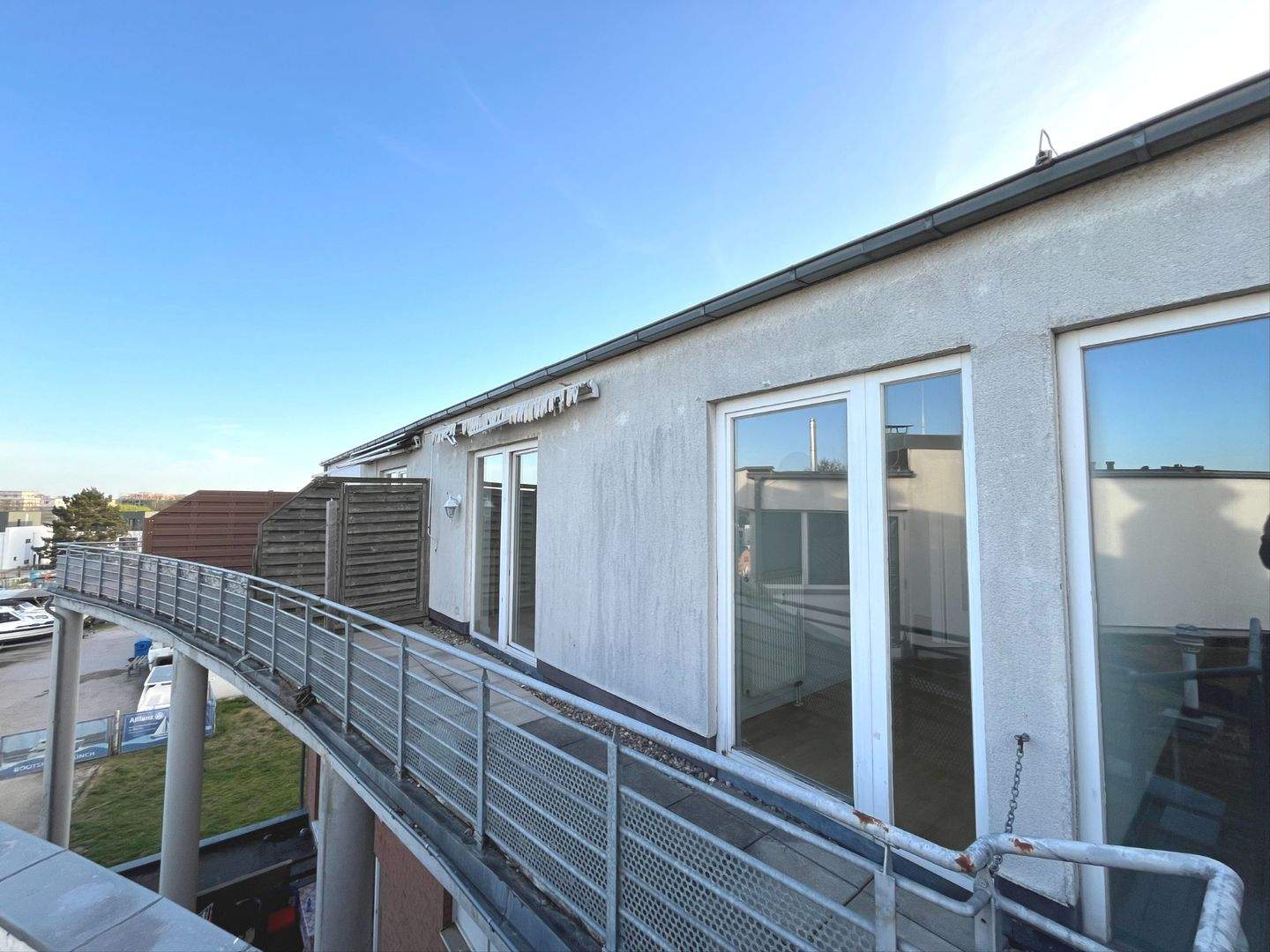 Wohnen am Wasser: 1,5-Zimmer-DG mit Aufzug und Westterrasse in Köpenick – Berlin – Vorschaubild 3