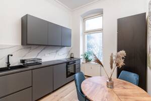 Attraktive 3-Zimmer-Wohnung im 2. Obergeschoss eines modernisierten Mehrfamilienhauses – 13347 Berlin – Vorschaubild 7