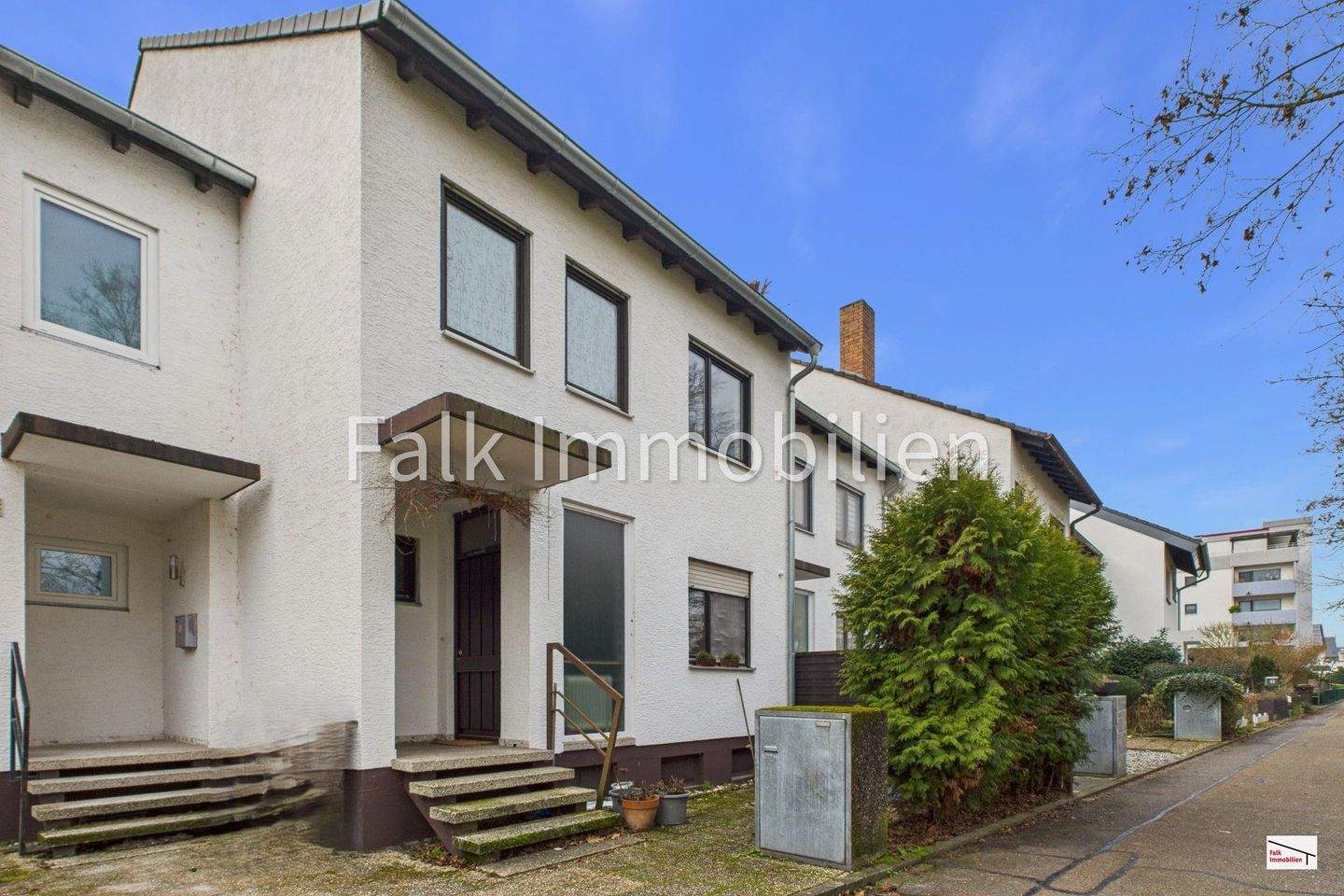 ***Verändern, einziehen, ankommen! Reihenmittelhaus+Garage+Außenstellplatz in Brühl*** – Brühl – Bild 1 von 9