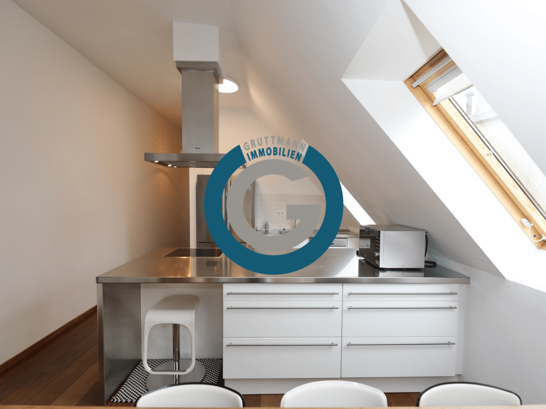 PENTHOUSE MIT GROSSER TERRASSE - AUFZUG & PARKETT - URBANER LIFESTYLE IM SIMON DACH KIEZ – Berlin – Bild 1 von 9