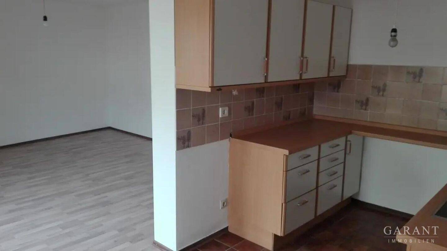 Helle 2-Zimmer-Wohnung mit Balkon in zentraler Lage von Pforzheim