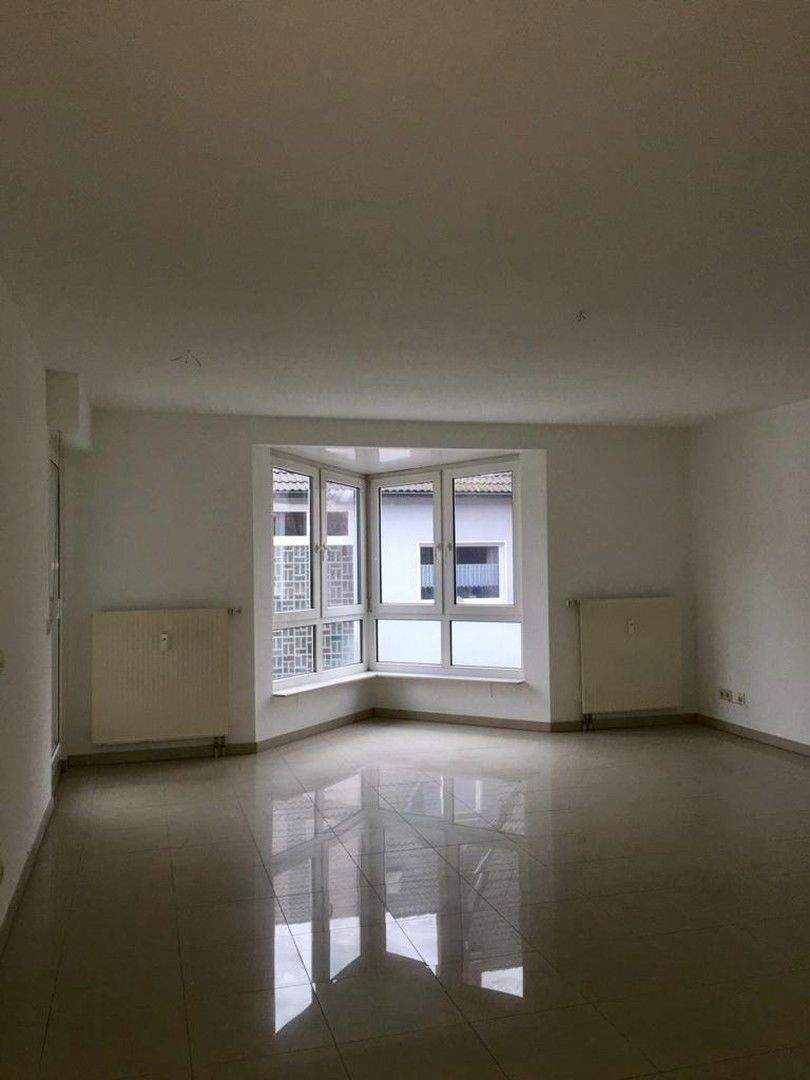 Großzügiges Wohnen auf zwei Ebenen - 3 Schlafzimmer und gepflegtes Ambiente in Hagen-Hohenlimburg – Hagen – Vorschaubild 2
