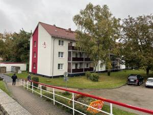 Hochwertig sanierte 3- Raumwohnung mit Balkon ! – 39112 Magdeburg – Vorschaubild 8