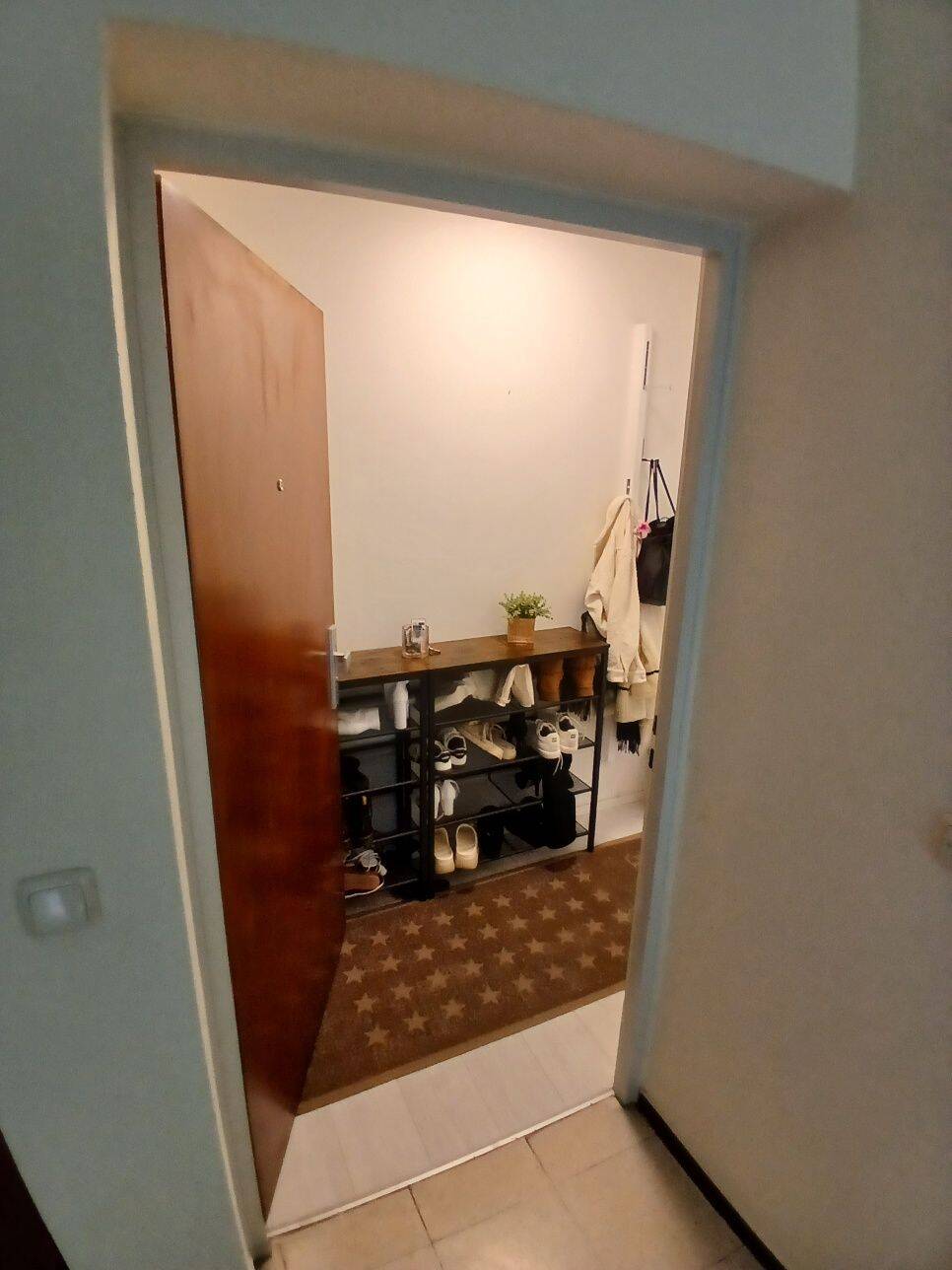 Schöne, neu renovierte und ruhige 3 Z. Wohnung in Nbg.-Langwasser zu vermieten. – Nürnberg – Vorschaubild 3