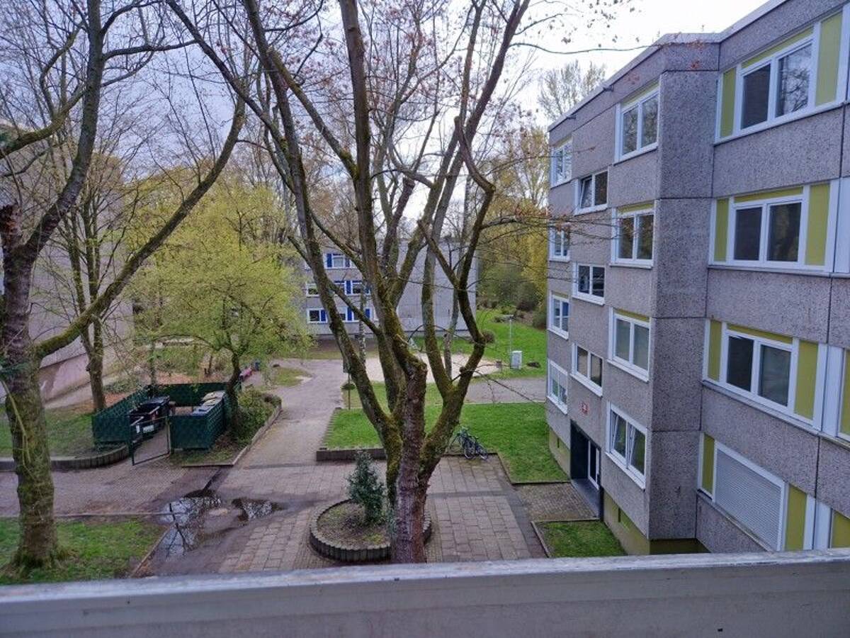 Preiswerte und familienfreundliche 3,5-Zimmer-Wohnung (WBS) – 44359 Dortmund – Bild 1 von 9