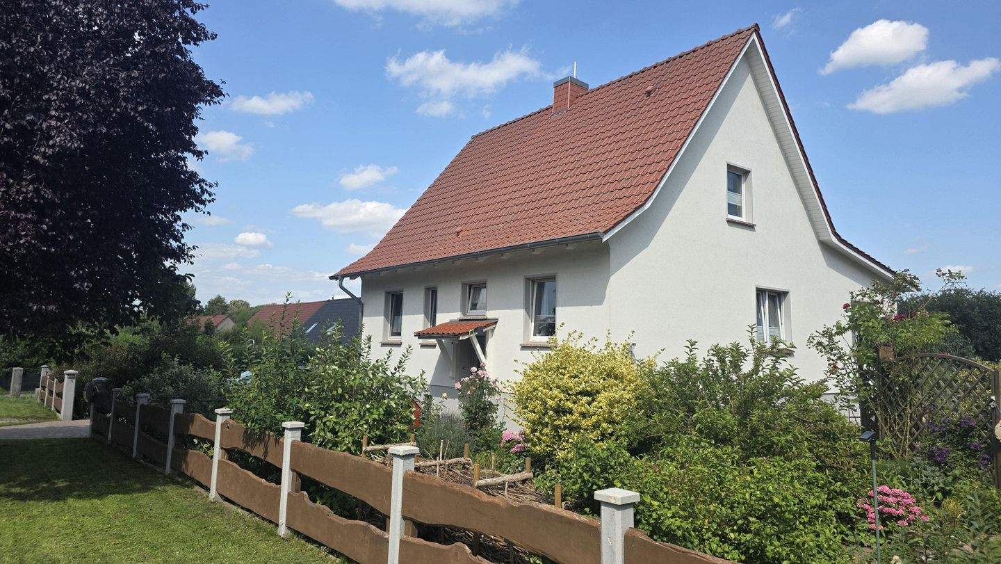 Beeindruckend und ganz Besonders, EFH nahe Güstrow – Lalendorf – Bild 1 von 9