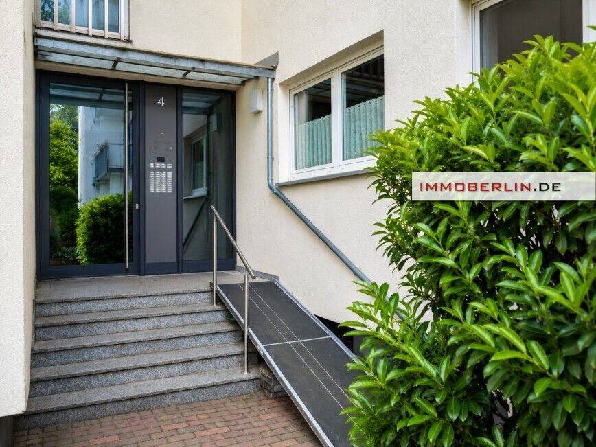 IMMOBERLIN.DE - Helle & stilvoll modernisierte Wohnung mit Südwestbalkon beim Fennsee – Berlin – Vorschaubild 6