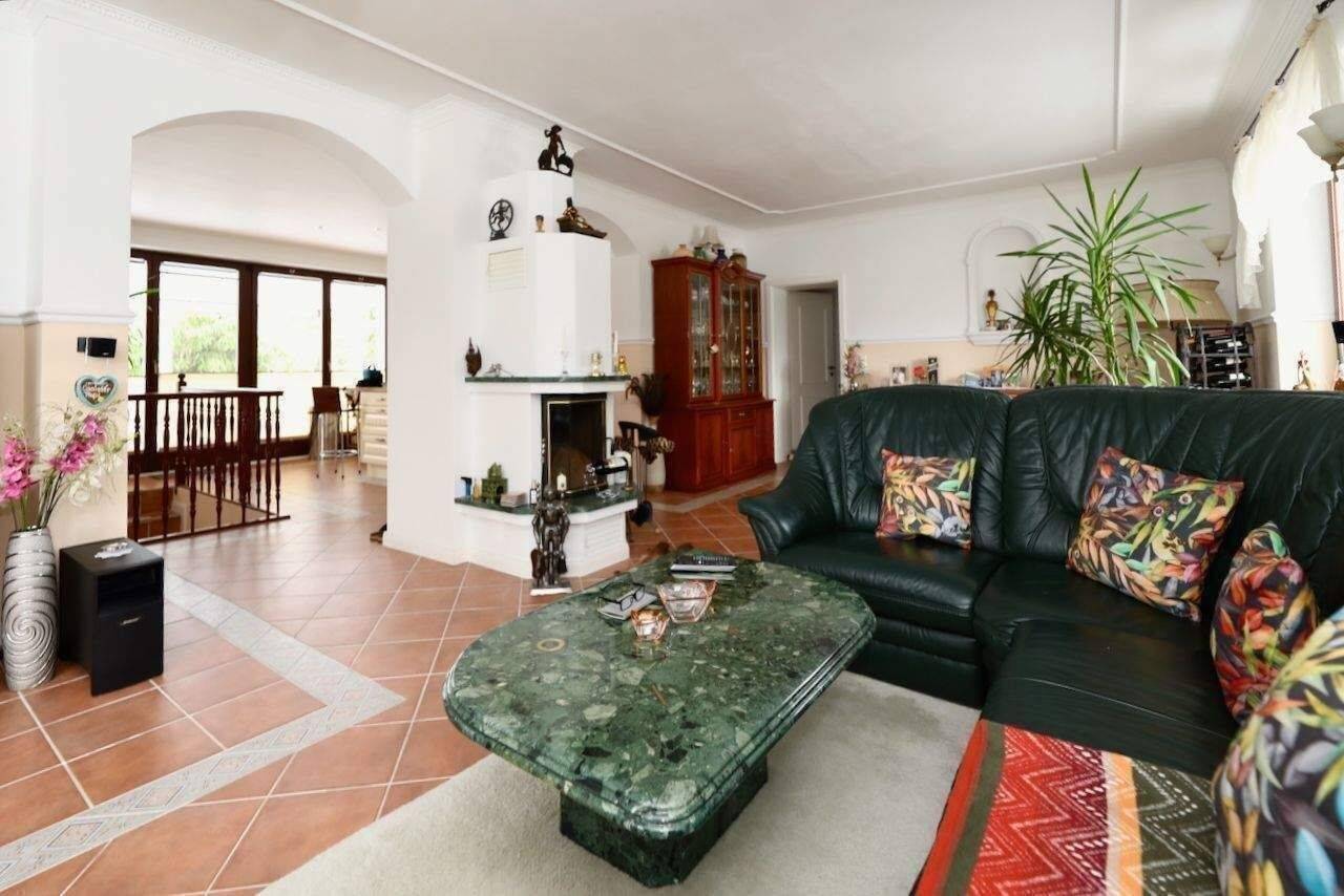 CA. 207 m² WOHN-/NUTZFLÄCHE - GROSSZÜGIGE MAISONETTE MIT GARTEN - WOHNEN MIT HAUSFLAIR – Berlin – Vorschaubild 8