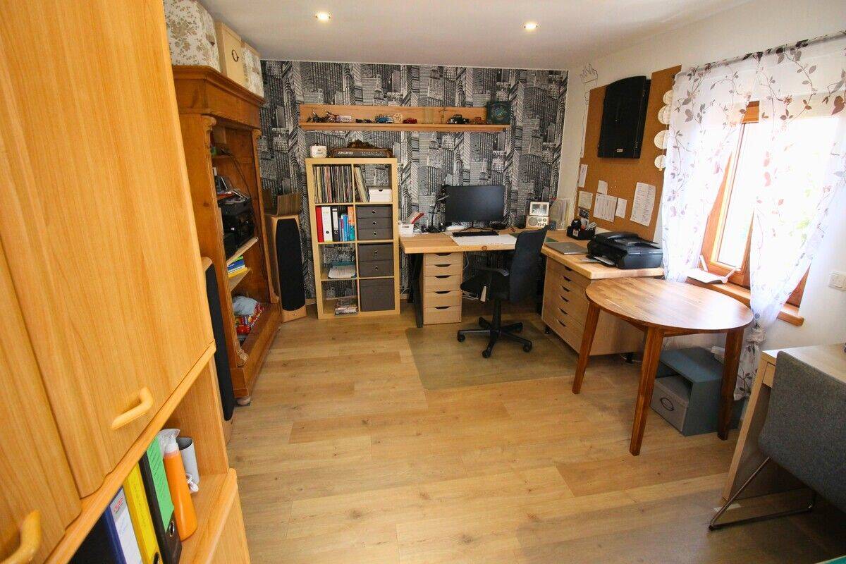 ''Ein Haus voller Herz - stilvoll saniert mit einzigartigem Wohngefühl'' – Rüssingen – Vorschaubild 7