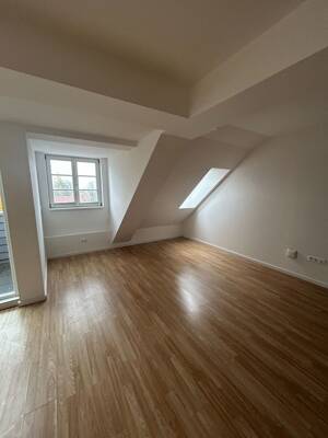 5-Zimmerwohnung im Dachgeschoss in Donnerschwee – 26123 Oldenburg – Vorschaubild 4