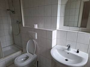 Großzügige Wohnung - unweit vom Zentrum – 45888 Gelsenkirchen – Vorschaubild 7
