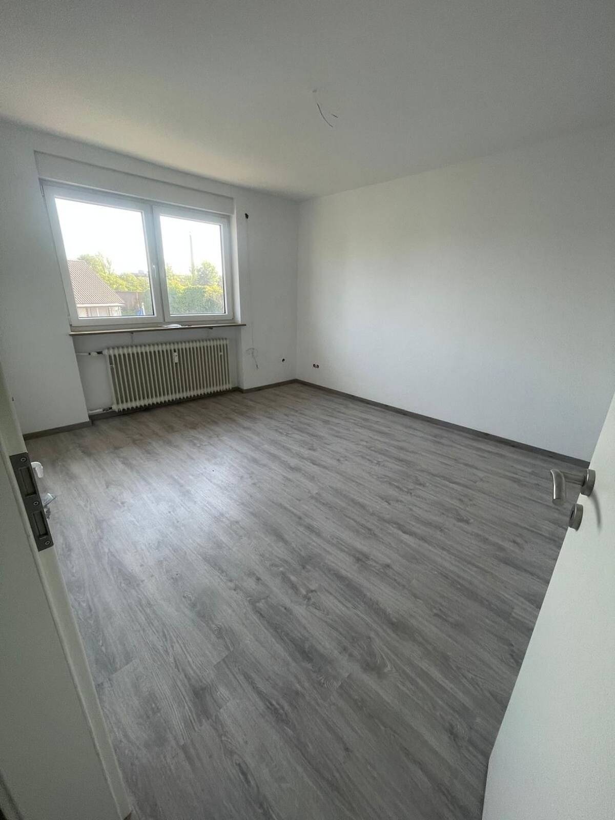 Frisch renovierte 1-Zimmer-Wohnung in Mannheim-Sandhofen – 68307 Mannheim – Bild 1 von 3
