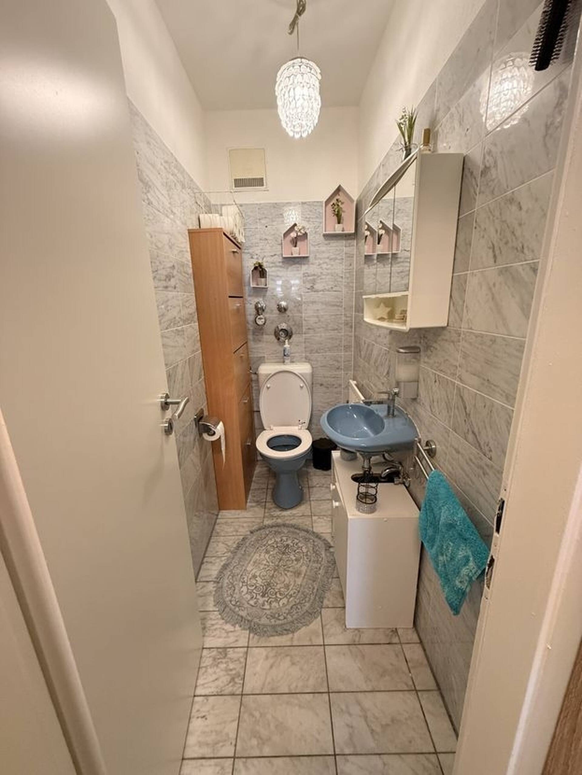 Etagenwohnung in 51067 Köln mit 89 m² kaufen