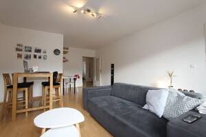 TOP Zustand! Balkon! EBK! Aufzug! TG-Stellplatz optional!